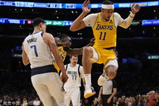 是一位航空 是一位航空